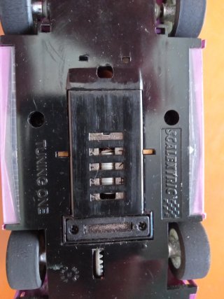 Coche Scalextric Tuning Series Morado