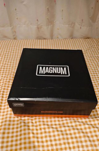 Botas Magnum Fox 6.0 Desert Talla 42