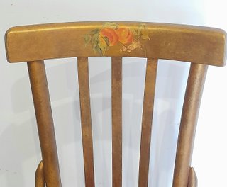 Sedia vintage decoupage con frutta