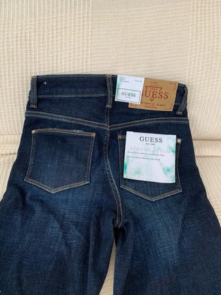 Pantalones guess