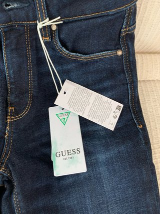 Pantalones guess