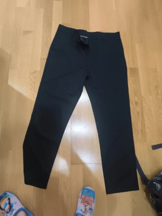 Pantalón negro