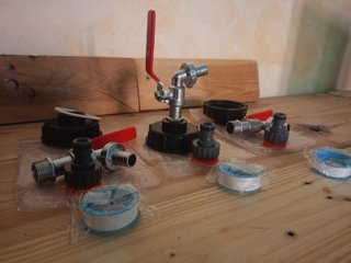 3xAdaptador-grifo  GRG/IBC S60X6 1/2" y garrf 25 L