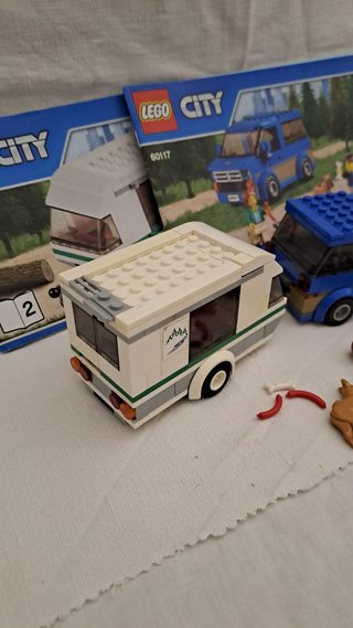 Lego City 60117 - Camper Van