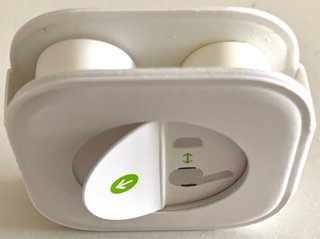 Estuche AirPods Pro A2084 + Almohadillas
