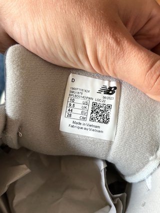 Zapatilla New Balance Gris