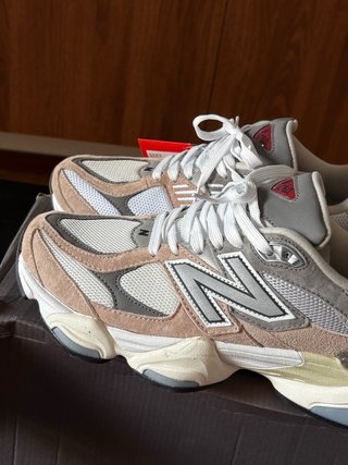 Zapatilla New Balance Gris