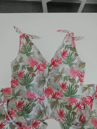 Mono largo estampado tropical
