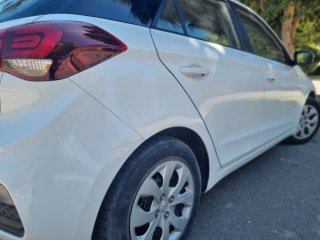 Hyundai i20 1.2 MPI 55kW 75CV Essence LE Gasolina