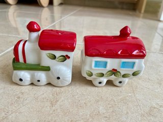 Set salero pimentero tren Zara Home