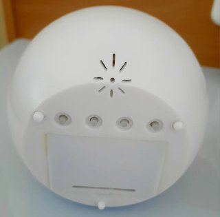 Reloj despertador con luces y temperatura
