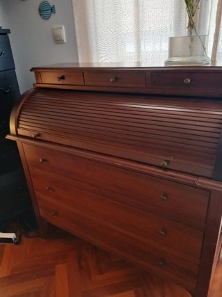 Escritorio bureau de madera de pino gallego.