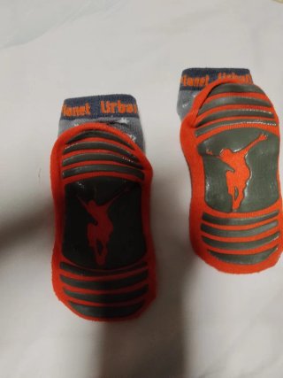 2 Pares Calcetines Antideslizantes