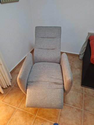 Sillón relax beige tela Medidas ancho 67cmx 155cm