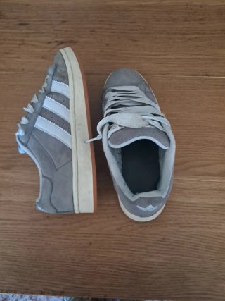 Adidas Campus