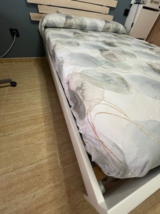 Cama 140x200 cm