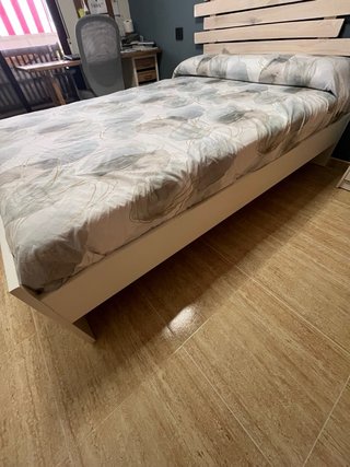 Cama 140x200 cm