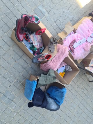 Lote Ropa variada, hay ropa hombre, mujer y niños