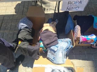 Lote Ropa variada, hay ropa hombre, mujer y niños
