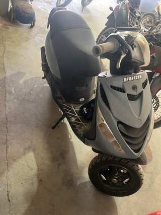 Piaggio Zip SP