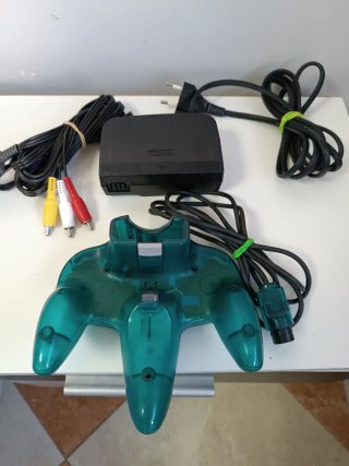 Nintendo 64. Blue. Serie Funtastic. Super Mario 64