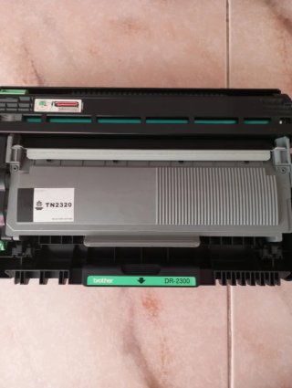 Impresora Láser Brother MFC-L2720DW, No enciende