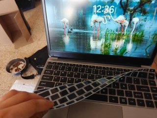 CHUWI HeroBook Pro Portátil Ultrabook Plata