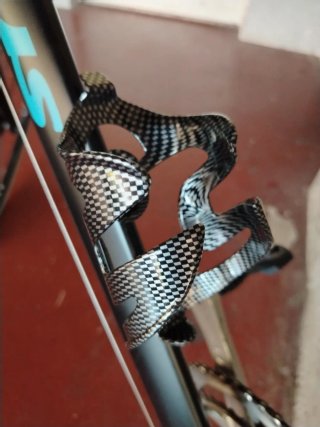 Botellero carbono bicicleta