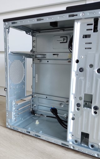 Caja ATX Mini Torre Acer