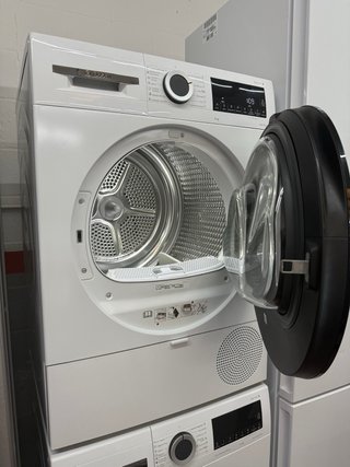 Conjunto de lavadora  y secadora Bosch Serie 6