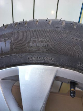 Llanta Aluminio 17 Michelin Sin Uso