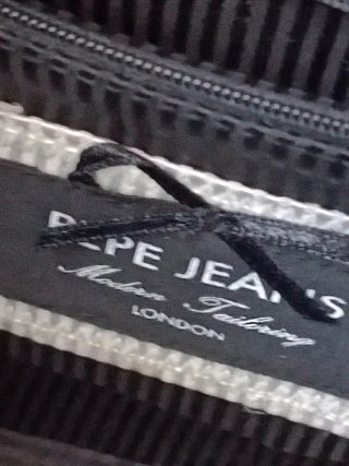Bolso charol Pepe Jeans negro