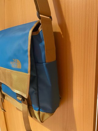 Bolso bandolera The North Face impermeable grande