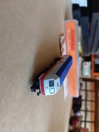 Locomotora ARNOLD