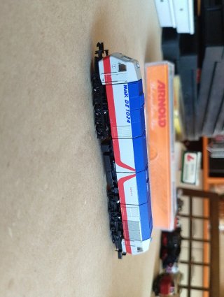 Locomotora ARNOLD