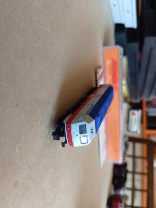 Locomotora ARNOLD