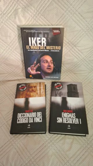 Lote de libros Iker Jiménez