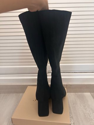 Botas altas negras