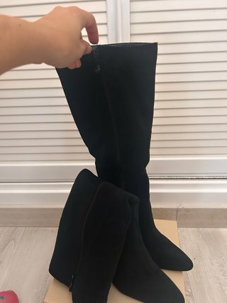 Botas altas negras