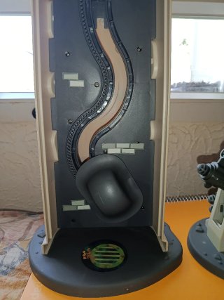 Faro Mutant Buster Torre Juguete