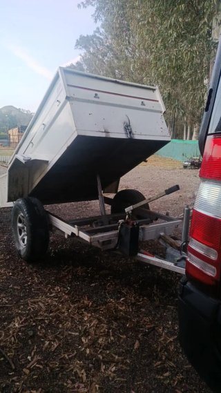 Alquiler Remolque basculante hidráulico 4x4