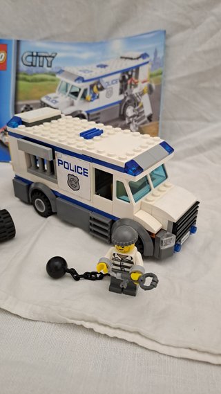 Lego City 60043 - Trasporto Prigionieri