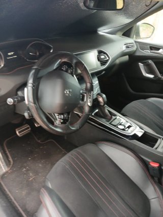 Peugeot 308 2015