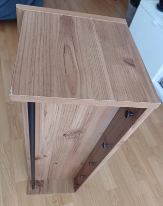 Estantería recibidor madera con perchero metal