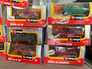 Lote 12 Coches Bburago 1:43