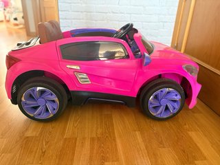Coche de batería  infantil rosa