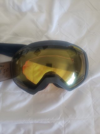 Gafas de esquí con lente amarilla
