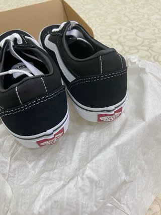Scarpe Vans nere e bianche taglia 38