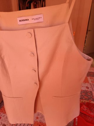 Chaleco Bershka Beige Talla M