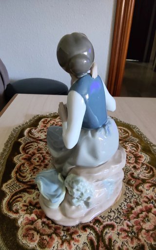 Nao Lladro La Madre Cariñosa Figura